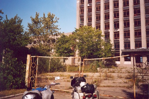 Ubaatskole.jpg (73357 bytes)